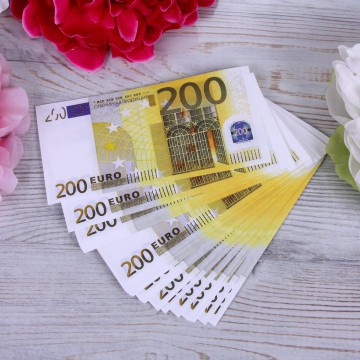 Евро для свадьбы - 200 евро