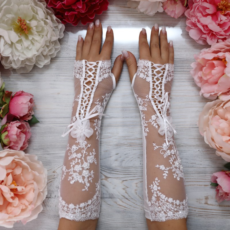 Перчатки для невесты "Корсет"
