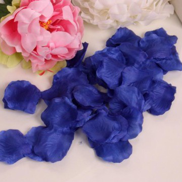 Синие лепестки роз (300 шт.)