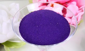 Фиолетовый песок для церемонии