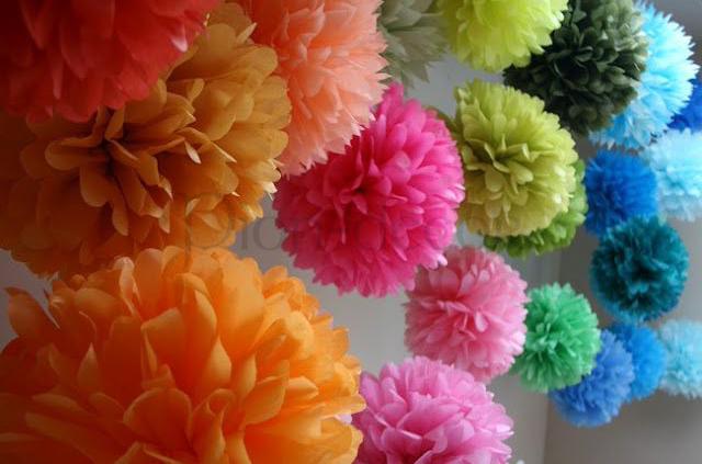 Цветы из бумаги своими руками для украшения зала: Пошаговая инструкция +Видео и Фото для начинающих