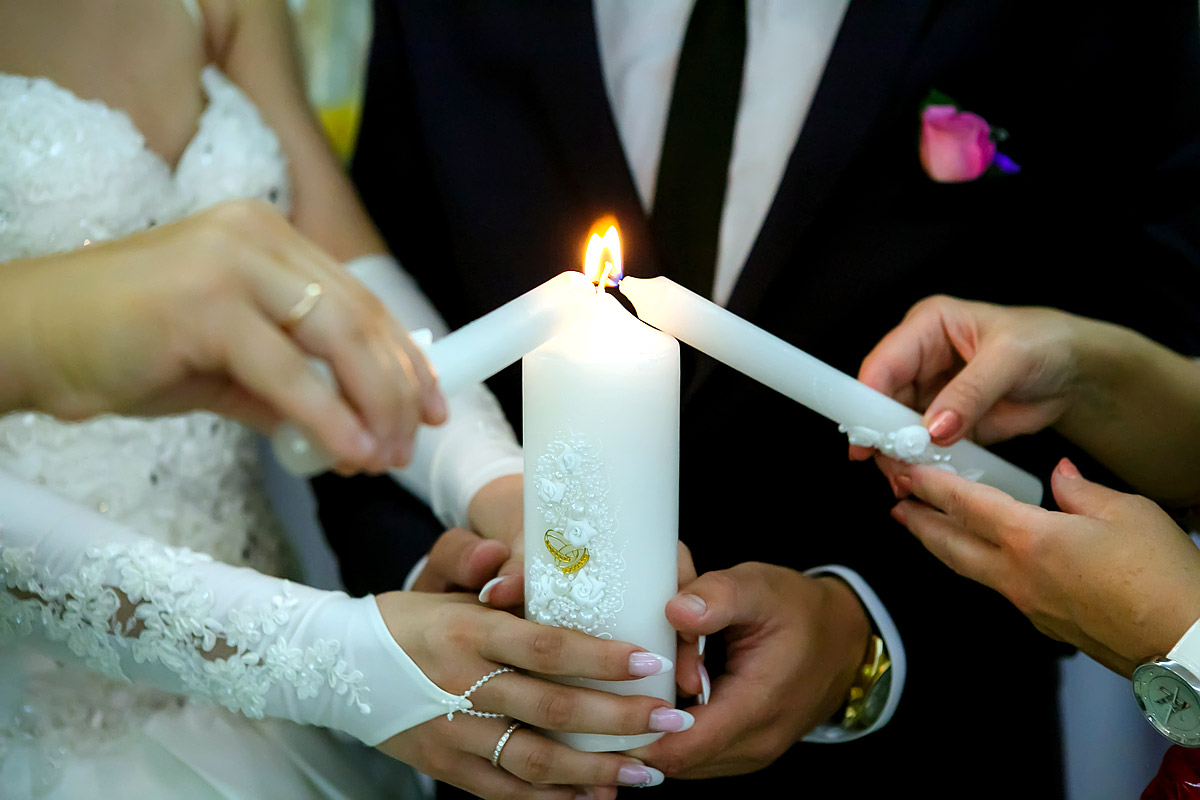 Оформление свечей на свадьбу
