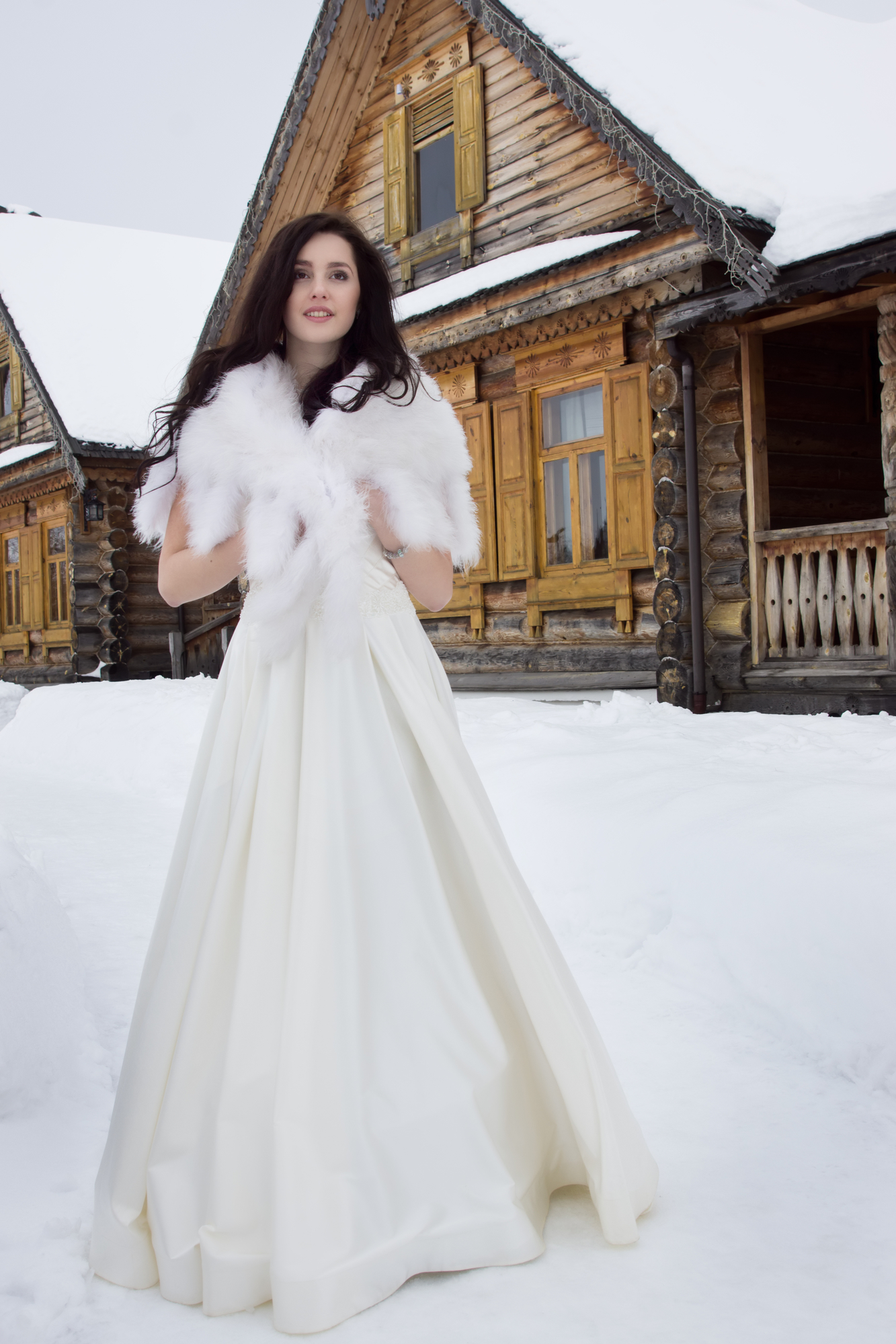 Свадебная фотосессия зимой в деревне